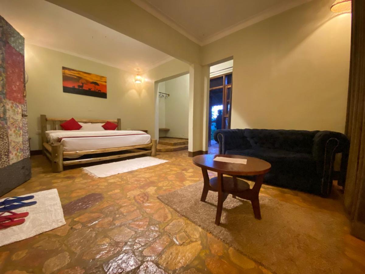 Afro Smile Hotel & Guest House - Jinja Dış mekan fotoğraf