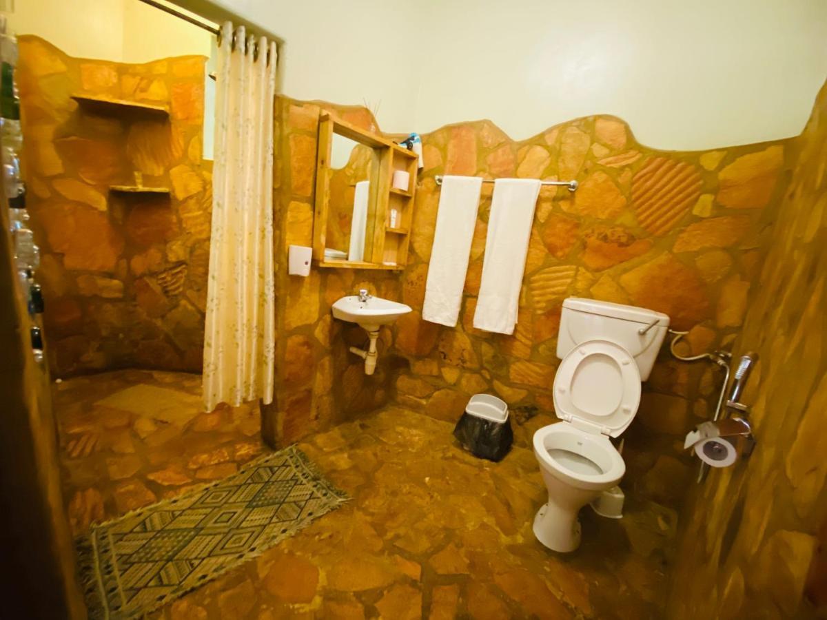 Afro Smile Hotel & Guest House - Jinja Dış mekan fotoğraf